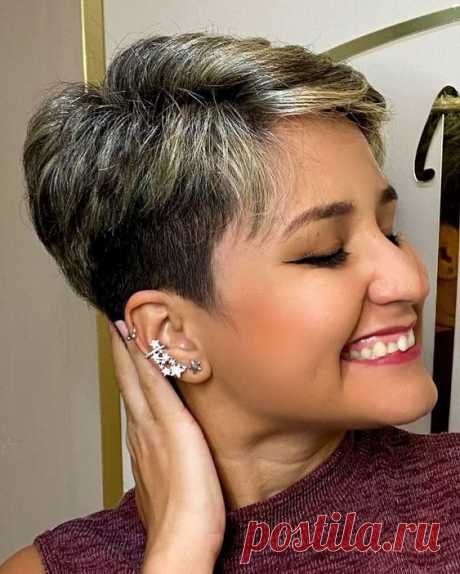 Pin by M G on cheveux courts 4+ | Thin hair short haircuts, Very short hair, Spiked hair