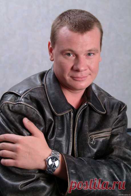 Владислав Галкин, 25 декабря, 1971
 • 25 февраля 2010