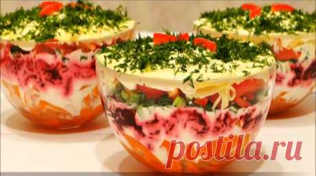 Очень вкусный и красивый слоеный салат с болгарским перцем Очень вкусный и красивый слоеный салат с болгарским перцем
