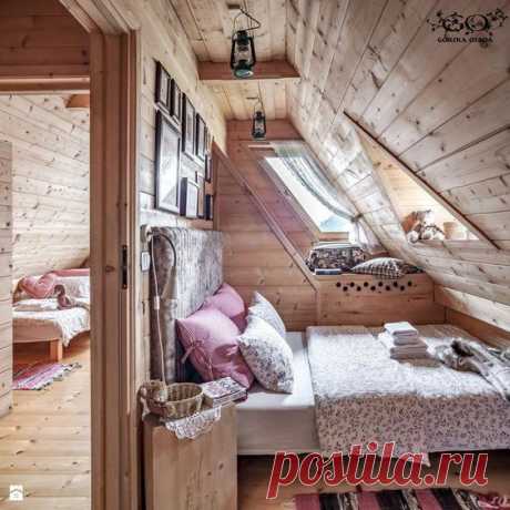 (81) Pinterest - - Luxury Chalets in Tatra Mountains - Sypialnia - Styl Rustykalny - Górska Osada - Luxury Chalets in Tatra Mountains #LuxuryBe | Casas Pequeñas