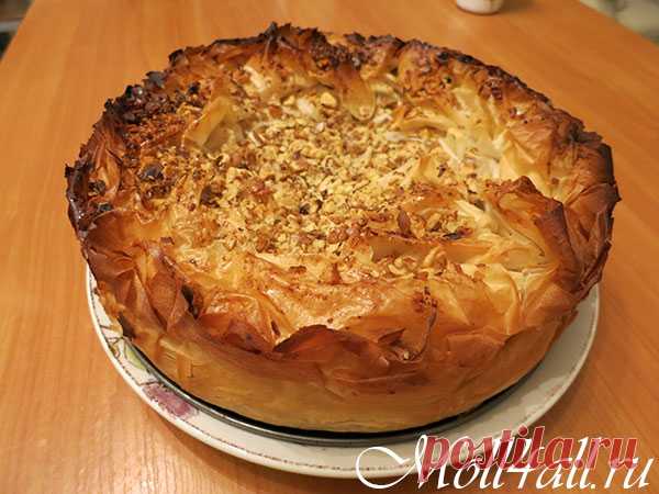 Пирог из теста фило с яблоками
