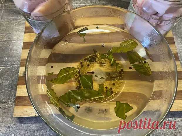 (10) Сало солю по любимому рецепту советских космонавтов. Просто и очень вкусно - Будет вкусно - 19 апреля - 43204129808 - Медиаплатформа МирТесен