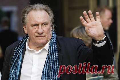 Стало известно о жизни Жерара Депардье после отъезда из России. Стало известно о жизни получившего российское гражданство французского актера Жерара Депардье. С 2015 года артист проживал в Бельгии, а в 2018-м переехал в Алжир. По последним данным, актер проживает в Европе и, по словам его представителя, не занимается помощью беженцам, а также планирует вернуться в Россию.