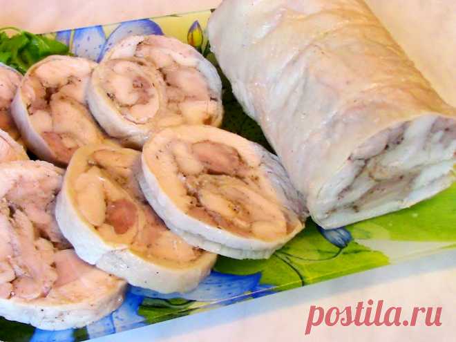 Круче котлет, нежнее отбивных: куриный рулет в бутылке