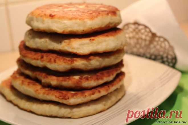 Сырные лепешки с грибной начинкой