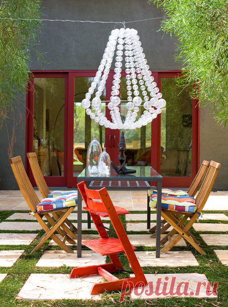 Outdoor dining area - Contemporary - Patio - Los Angeles - by KuDa Photography