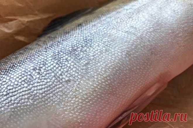 Горбуша потрошенная без головы с/м купить от 800 гр тушка, цена и ...