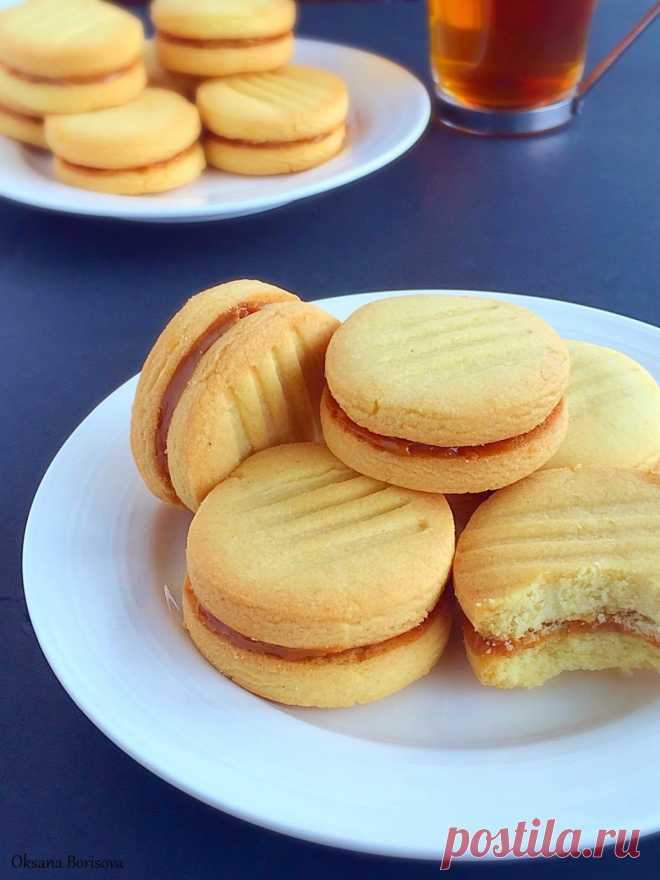 Кулинарные моменты: Печенье Альфахорес (Alfajores)