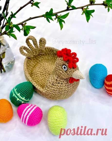 PDF Пасхальная корзина &quot;Курочка&quot; крючком. FREE crochet pattern; Аmigurumi toy patterns. Амигуруми схемы и описания на русском. Вязаные игрушки и поделки своими руками #amimore - корзинка в виде курочки к Пасхе, курица, пасхальное украшение.