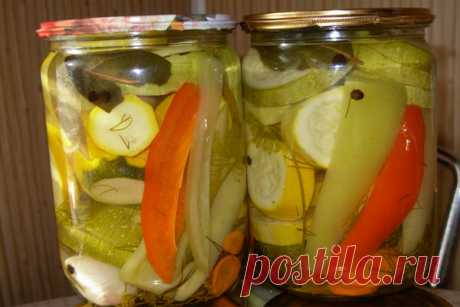Маринованные кабачки с овощами-на зиму