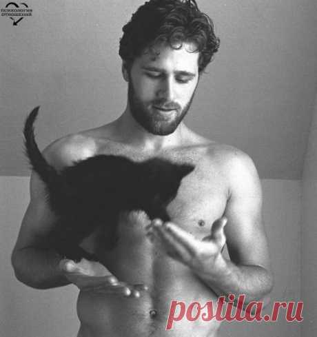 Ты. Ты сам ставишь себе границы. И они лишь в твоей голове. И не более. Ты сам выбираешь, где будешь работать и как учится. Какие оценки получать и какого цвета будет твой диплом. Твоя работа – это твой выбор. За тобой выбор города-мечты. И только ты выберешь свой путь. Что ты хочешь – легкую беззаботную жизнь или же узкую дорогу, полную приключений? Если у тебя нет мечты, значит, ты работаешь на чужую. Ты этого хочешь? Выбор за тобой. Ты ставишь себе планку своего риска. Ты ставишь границы…