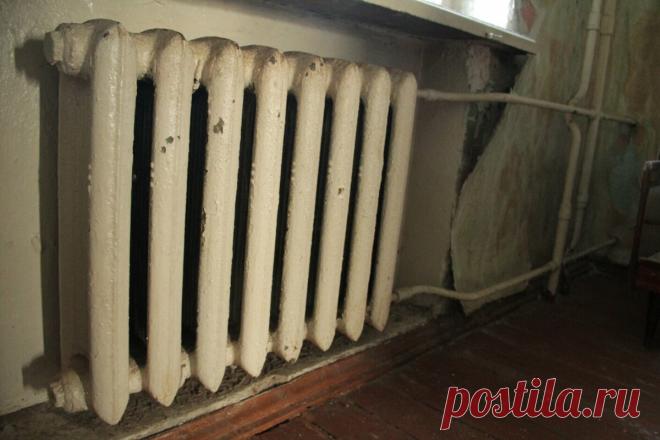 отопление старый. старые радиаторы отопления. советские батареи отопления гармошка. отопление старый. радиатор отопления стальной рсг.