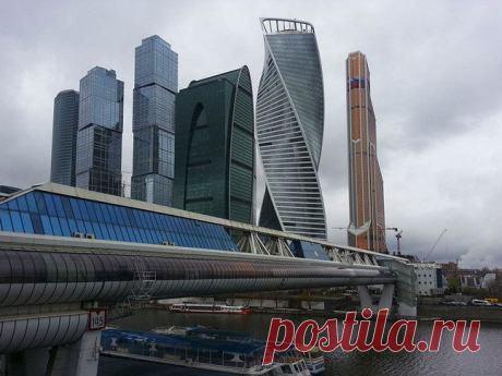 Торгово-пешеходный мост «Багратион» (Москва, Центральный административный округ, Пресненский район, Москва-Сити) - Отзывы - Смородина