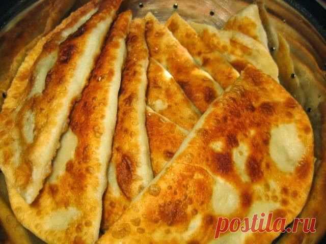 Самые вкусные рецепты: Домашние чебуреки