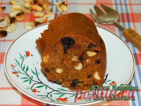 Постный кекс с орехами и черносливом