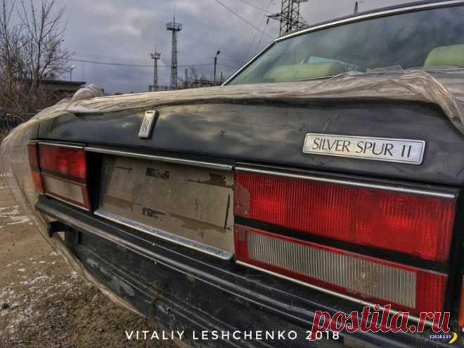 Печальный Rolls-Royce Silver Spur II . Чёрт побери