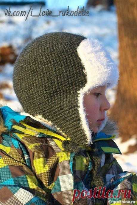 Детская двухслойная вязаная шапка-ушанка