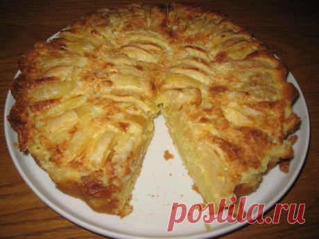 Ну очень вкусный яблочный пирог...