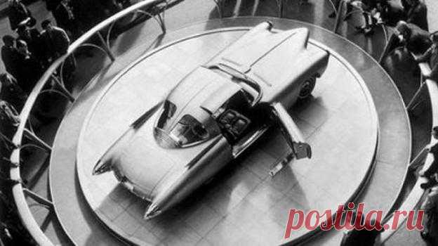 Oldsmobile Golden Rocket 1956 года: ракета с кузовом из стеклопластик . Тут забавно !!!