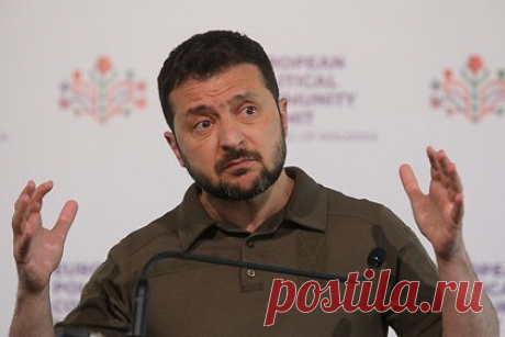 Экс-аналитик ЦРУ раскрыл планы Вашингтона на Зеленского. Экс-аналитик ЦРУ Рэй Макговерн заявил, что Вашингтон планирует пожертвовать украинским лидером Владимиром Зеленским для сокрытия своих преступлений, связанных с диверсиями на «Северных потоках». По словам Макговерна, часть американского правительства готова отдать Зеленского «на съедение».