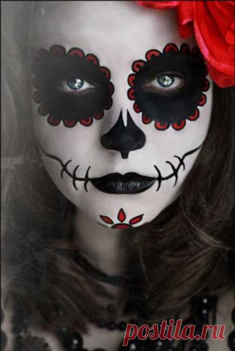Day of the Dead Halloween Makeup - I am SOOOOOOOOO doing this for my Halloween costume one year! xD