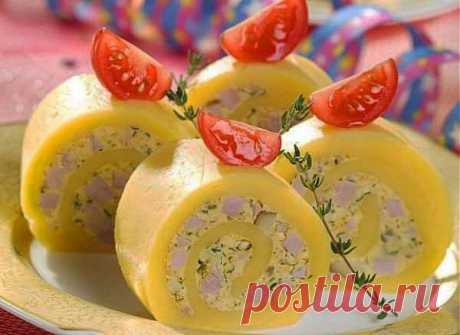 Рулет из сыра, ветчины и шампиньонов - Рецепты с фото