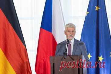 Президент Чехии усомнился в способности Украины вернуть территории