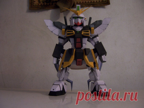 Sandrock Gundam SD It's been a while! Hello everyone, sorry to keep you all waiting. So...It's 4 am, and I should be sleeping xD but Papercraft! It must be this special time of the year that keeps me with extra energ...