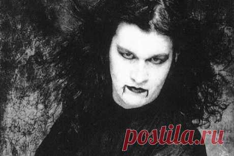 Умер гитарист Cradle of Filth Стюарт Анстис. Музыкант и гитарист метал-группы Cradle of Filth Стюарт Анстис скончался в возрасте 48 лет. Смерть подтвердила его жена Антуаннета в социальных сетях. Детали произошедшего не уточняются. Анстис выступал в составе группы Cradle of Filth четыре года. Он принял участие в записи альбома Cruelty and the Beast.