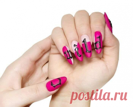 Ярко-розовый маникюр – женственный дизайн для любой формы ногтей