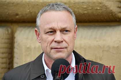 Сергей Жигунов подал в суд из-за сериала для Первого канала. Российский актер и продюсер Сергей Жигунов подал в Лефортовский суд Москвы иск на кинокомпанию «Амедиа продакшн» из-за драматического сериала для Первого канала, создателем которого он выступил. Предметом разбирательства стали права на новый многосерийный фильм о фашистской оккупации «В парке Чаир».