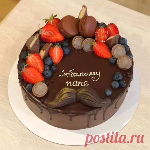 Мужской торт с усами