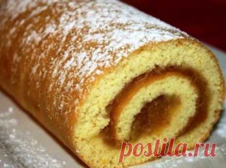 Рулет с яблочной начинкой