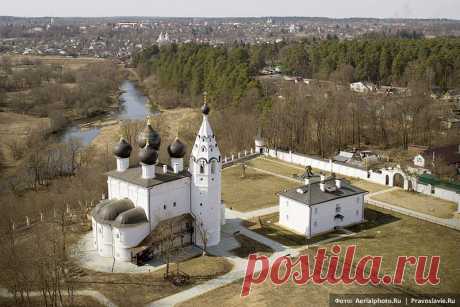 Спасский монастырь
Город Верея, Московская область