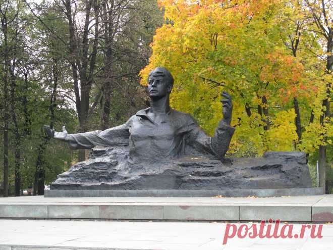 Памятники рязани фото и описание