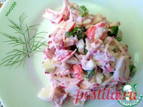 Салат с крабовыми палочками и редисом – кулинарный рецепт