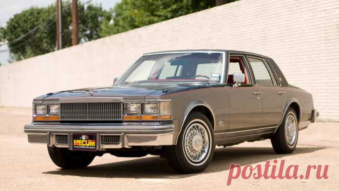 1977 Cadillac Seville | T44 / Dallas 2012 / Аукционы Mecum 1977 Кадиллак Севилья представил как много T44 в Далласе, Техас