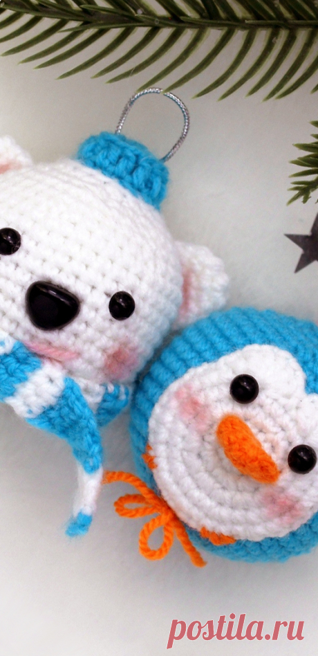 PDF Белый мишка и пингвин крючком. FREE crochet pattern; Аmigurumi toy patterns. Амигуруми схемы и описания на русском. Вязаные игрушки и поделки своими руками #amimore - елочные украшения, игрушки на ёлку, ёлочные шары в виде маленького мишки и пингвина, Новый год.