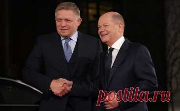 Шольц назвал трусливым покушение на премьера Словакии Фицо. Насилию нет места в европейской политике, заявил канцлер Германии Олаф Шольц.