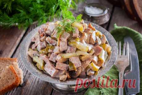 Салат с языком и грибами шампиньонами рецепт с фото пошагово - 1000.menu