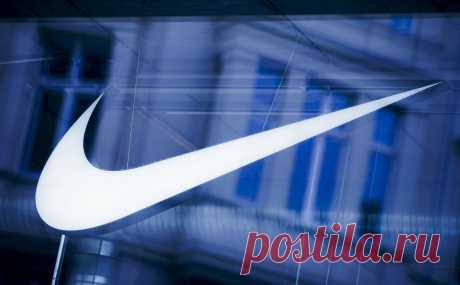 Nike обвинил New Balance в воровстве технологии производства кроссовок. Nike подал в суд на New Balance Skechers за использование запатентованной технологии Nike Flyknit при производстве верхних частей кроссовок. Ранее аналогичные иски были поданы компанией против Adidas, Puma и Lululemon