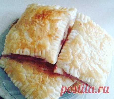 Быстрые слойки с джемом