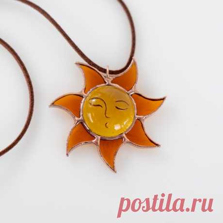 Collar de sol de vidrieras Regalo del Día de las Madres Joyería de vidrieras personalizadas Colgante de sol oro Vidrieras joyería ucraniana - Etsy Chile