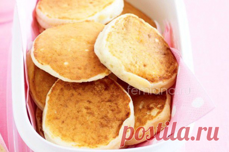 Легкие, вкусные и пышные оладушки на кефире с яблочным пюре | FEMIANA