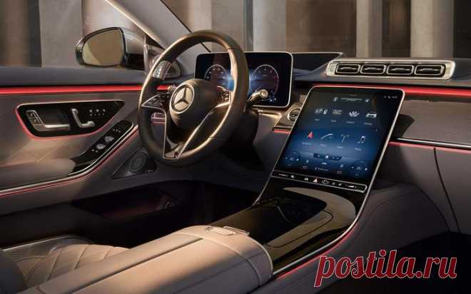 8 фишек нового S-Class: не поедет, пока не поздороваешься 8 фишек нового S-Class: не поедет, пока не поздороваешься
Он следит за глазами водителя, слушается жестов пассажира, воспроизводит музыку в 4D.
Смотрим!1. Сканирует пальцы и узнает лицо
Отказ от физич...