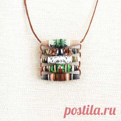 Garden Magazine Necklace • Earthy Jewelry • Boho Chic Necklace • Gift for Garden Lover • Eco Friendly Jewelry • Recycled Paper Bead Jewelry This eco friendly pendant necklace is made of paper beads handcrafted from a garden magazine. The pendant is composed of paper beads that are aesthetically put together in earthy shades of green and brown. The beads are given a coat of eco friendly sealant to make it sweat and splash proof.  The