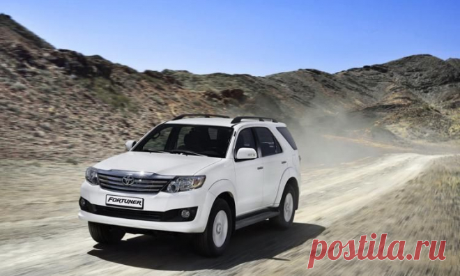 Внедорожник Toyota Fortuner нового поколения замечен в Таиланде