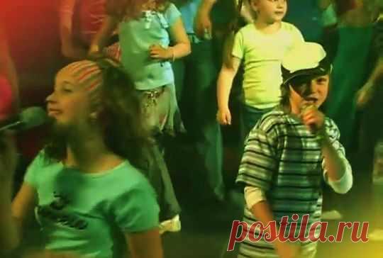 город детей минус. мультяшная улица. детская игра my town. музыкальное приветствие ноты. окружающий мир тема город.