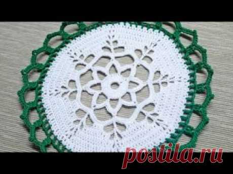 How To Make A Christmas Doily For Table Decoration - DIY Crafts Tutorial - Guidecentral