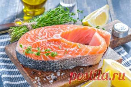 Горячая десятка самых вкусных рыбных блюд для новогоднего стола В преддверии праздника особенно важно запастись проверенными рецептами различных блюд. С удовольствием представляем горячую десятку рецептов праздничного приготовления рыбы! Начнем, разумеется, с классики...